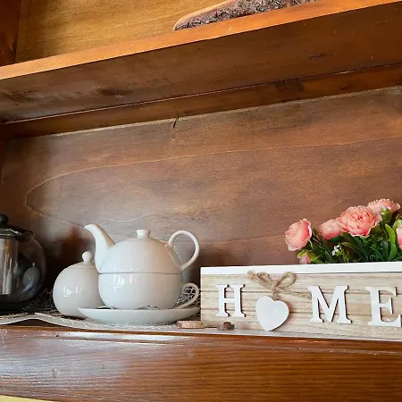 La Bicicletta Oda ve Kahvaltı Ferrara